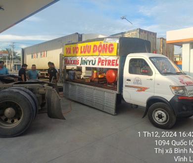 VÁ LỐP XE TẢI TẠI THỊ XÃ BÌNH MINH VĨNH LONG