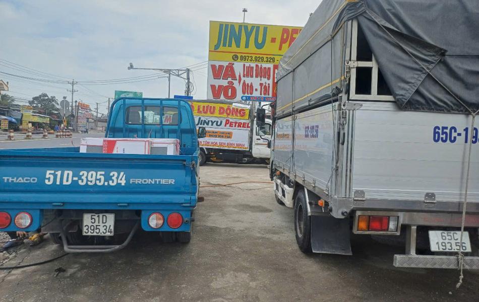 VÁ VỎ VĨNH LONG