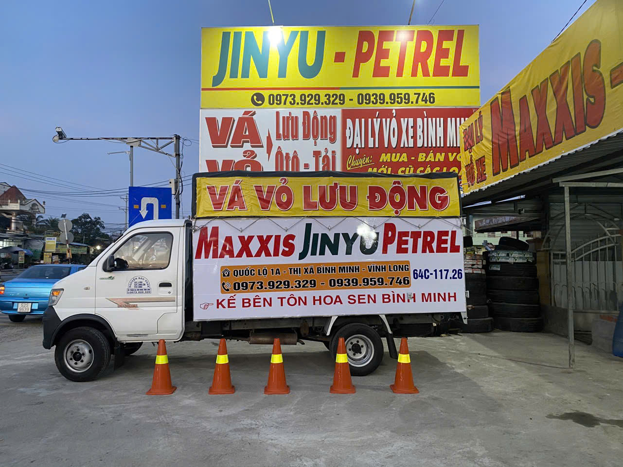 VÁ VỎ LƯU ĐỘNG VĨNH LONG