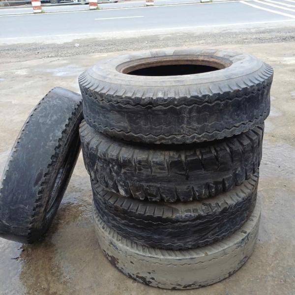 LỐP XE CŨ VĨNH LONG 
